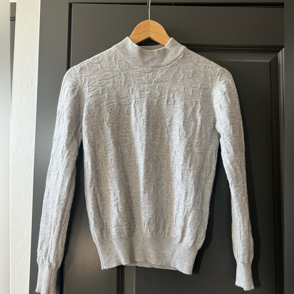 Camela 100% Cashmere Sweater
